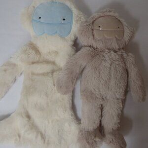 Slumberkins Bigfoot Kin & Yeti Snuggler Set